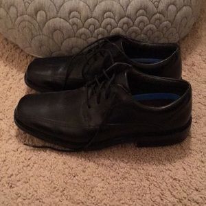 Dockers dress shoes size 8.5 black leather